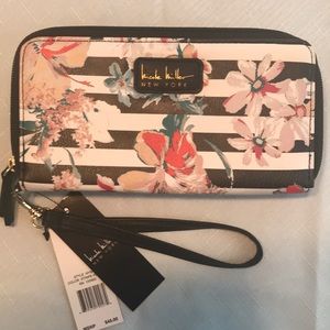 Nicole Miller New York floral wristlet